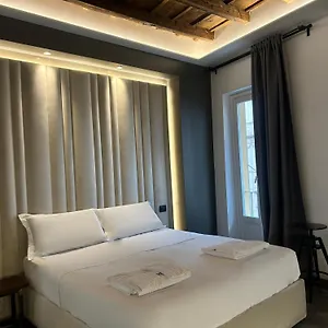 davinci-apartament-near-duomo.italymilanhotels.net/