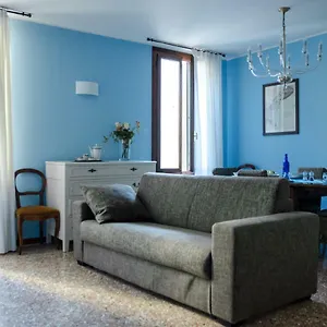 appartamento-azzurro-two-bathrooms.hotelslidodijesolo.com/